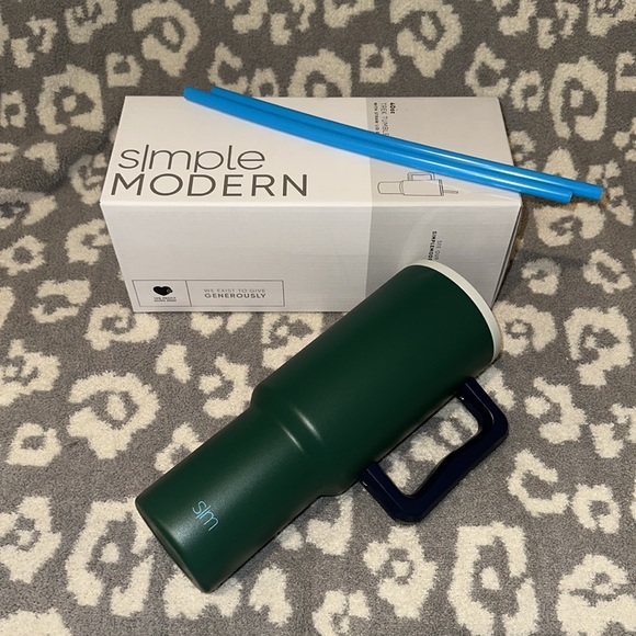 Newly Added❣️Simple Modern TREK 40oz Tumbler in Elemental Mix 😍 New 🆕 Only One - Picture 11 of 17